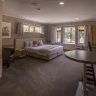Business 4 image AMROSS COURT MOTOR LODGE Motels & Lodges in Christchurch CAN