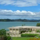 Business 3 image AT THE BEACH B AND B Waterfront in Paihia NTL