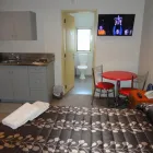 Business 12 image BEALEY AVENUE MOTEL Motels & Lodges in Christchurch CAN