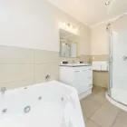 Business 22 image COMFORT INN KAURI COURT Hotel in Palmerston North MWT
