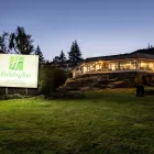 Business 3 image HOLIDAY INN QUEENSTOWN FRANKTON ROAD Wedding Venues in Queenstown OTA