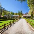 Business 3 image SHADES OF ARROWTOWN Motels & Lodges in Arrowtown Area OTA