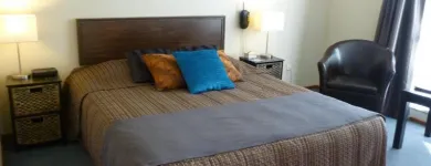 Business 8 image ARGYLE ON THE PARK Motels & Lodges in Christchurch CAN