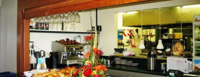 Business 6 image BEVAN NEWTON Weddings in Wellington City WGN