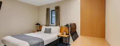 Business 9 image ECONO LODGE CITY CENTRAL Hotel in Auckland NTL