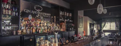 Business 8 image GIN & RASPBERRY Bars & Brasseries in Wanaka Area OTA