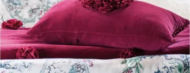 Business 2 image NEPTUNE'S LINEN CHEST & GIFTS LTD Shopping in Hamilton WKO
