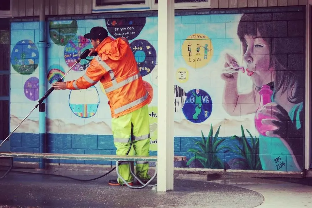 Business 2 image CARUS