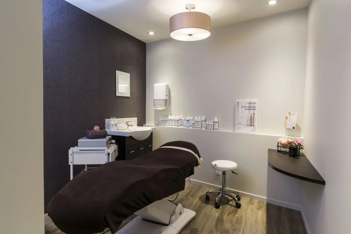 Business 2 image CACI AUCKLAND CBD VIADUCT