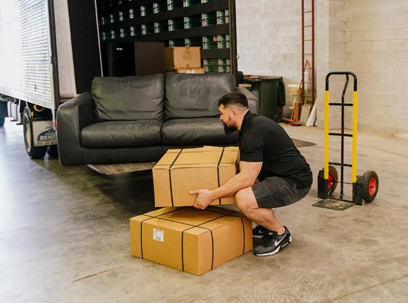 Business 2 image MAX MOVERS