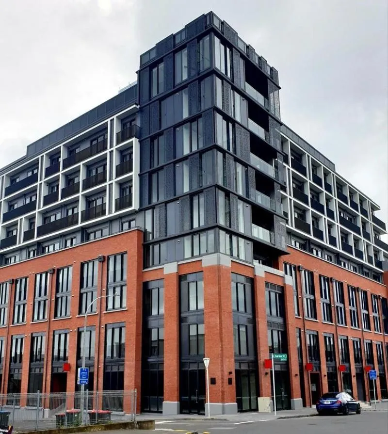 Business 4 image LOUVRETEC NZ